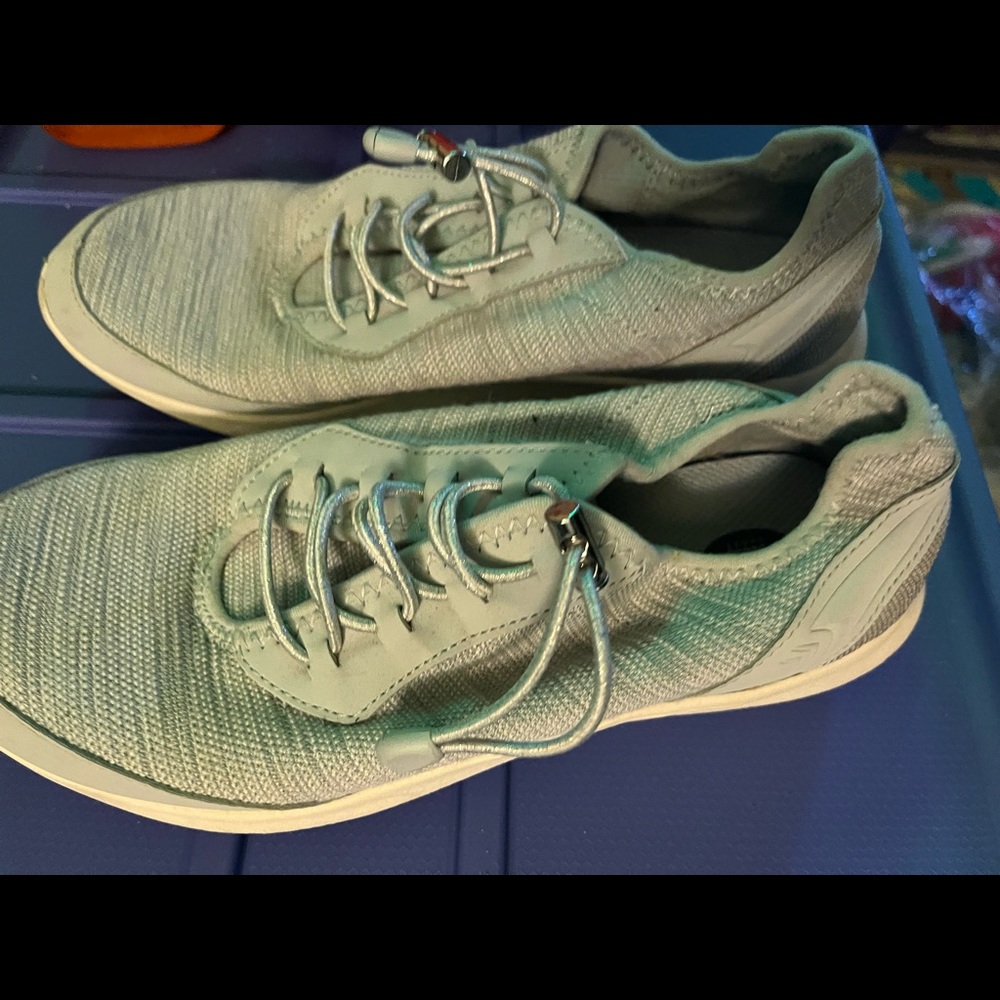 Shoe Size 7 Memory Color Grey